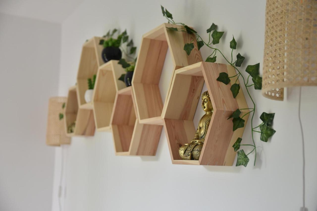 プロヴァンSecret Garden - Duplex Moderne - Jardin - Netflix -アパートメント エクステリア 写真